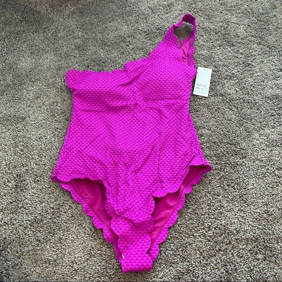 Pink Lily Boutique One Piece Swimsuit - Picture 4 of 5